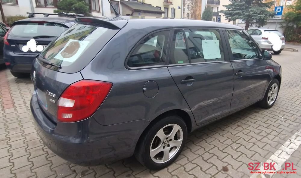 2011' Skoda Fabia 1.2 Tsi Comfort photo #5