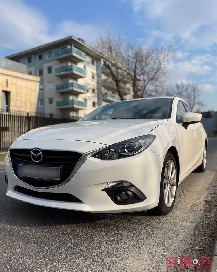 2015' Mazda 3 2.0 Skyenergy photo #3
