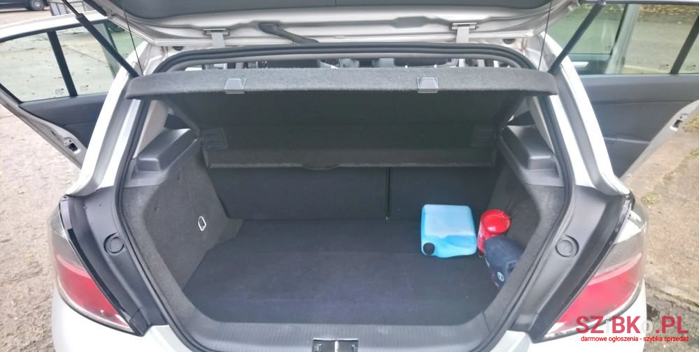 2008' Opel Astra Iii 1.7 Cdti Enjoy photo #5