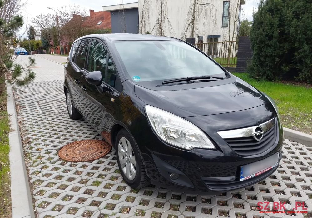 2012' Opel Meriva photo #2