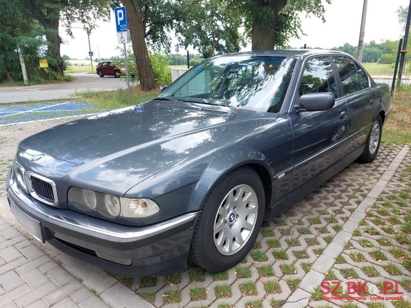 1999' BMW 7 Series photo #1