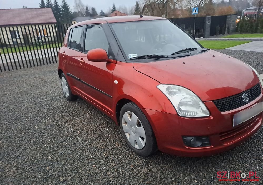 2008' Suzuki Swift 1.3 Club photo #2