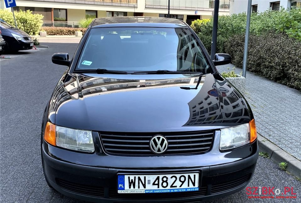 1996' Volkswagen Passat photo #6