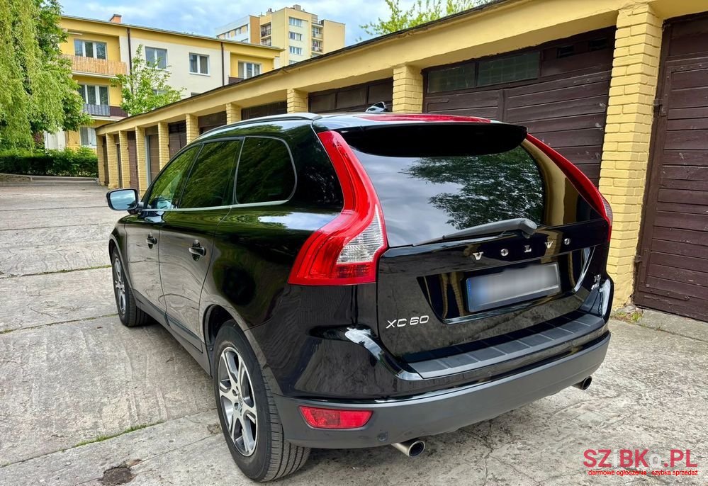 2011' Volvo Xc 60 photo #5