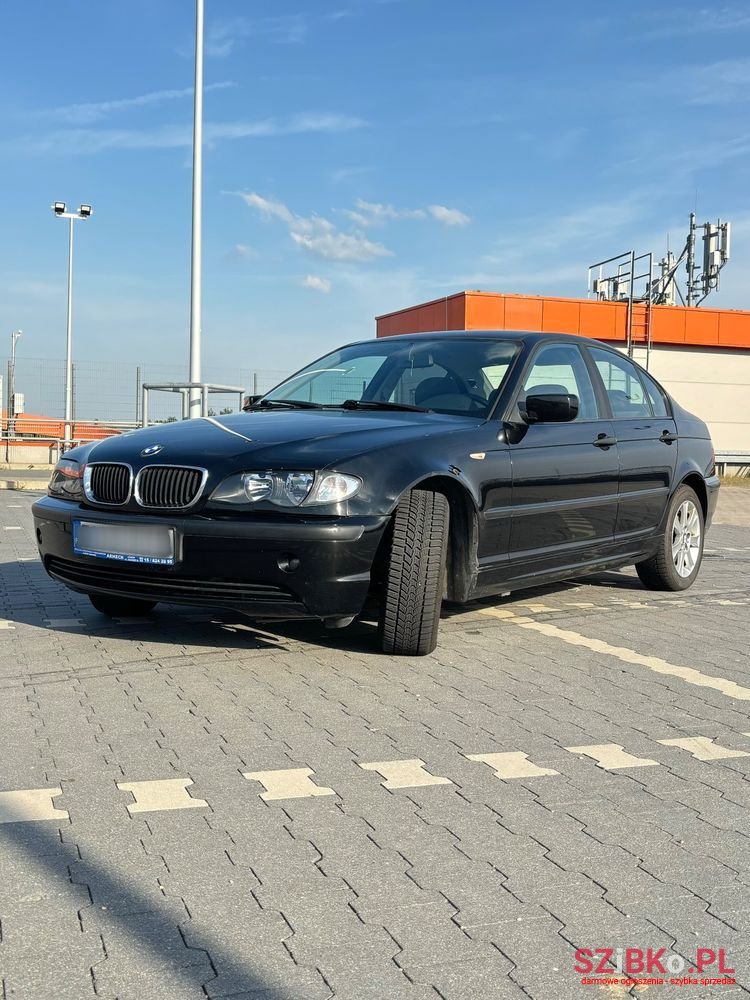 2003' BMW 3 Series 316I photo #2
