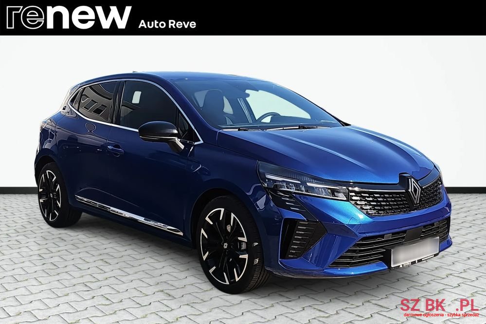 2024' Renault Clio 1.0 Tce Intens photo #2