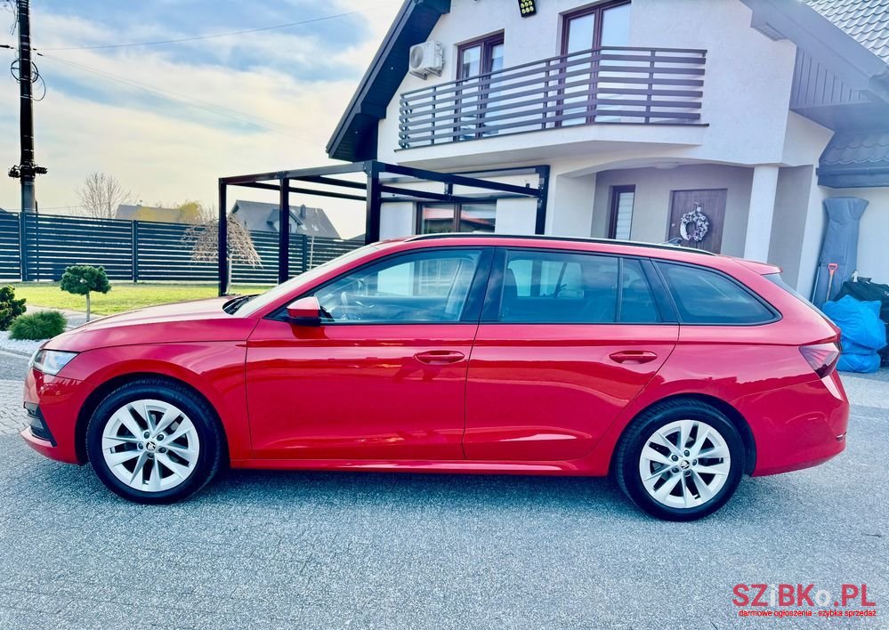 2021' Skoda Octavia 1.5 Tsi Gpf Act Ambition photo #2