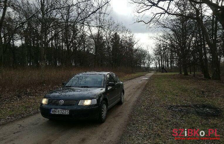 1997' Volkswagen Passat photo #1