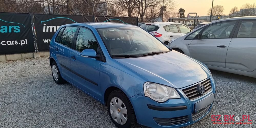 2006' Volkswagen Polo 1.4 Trendline photo #2