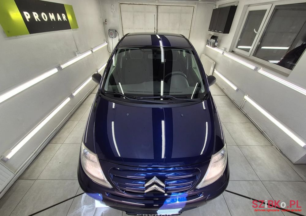 2008' Citroen C3 1.4 Confort photo #2