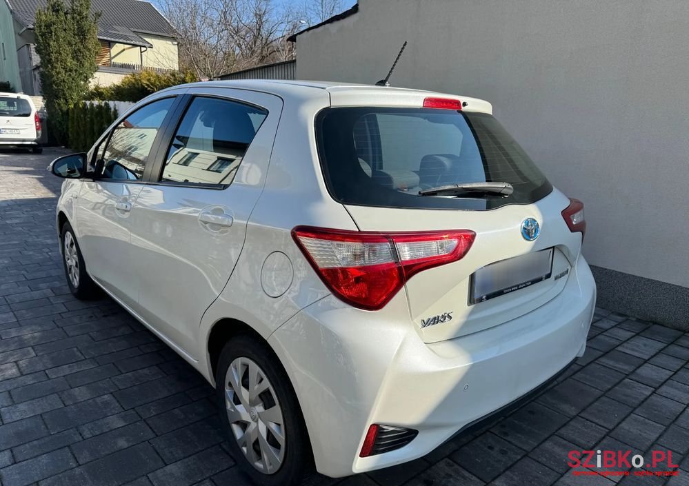 2018' Toyota Yaris photo #5