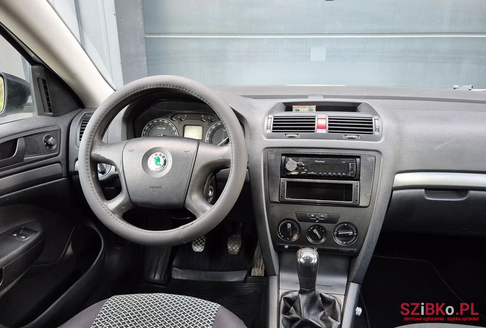 2008' Skoda Octavia 1.6 Elegance photo #6