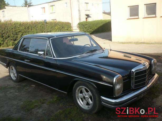 1980' Mercedes-Benz 250 photo #1