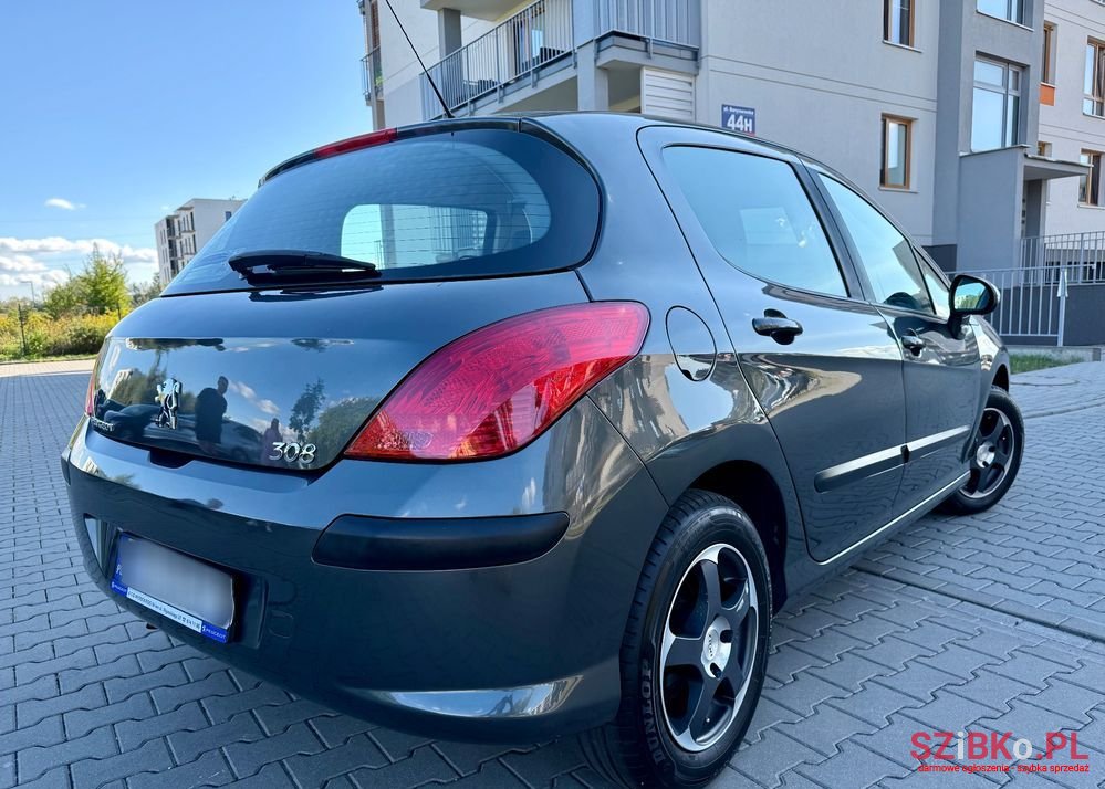 2010' Peugeot 308 1.6 Premium Plus photo #3