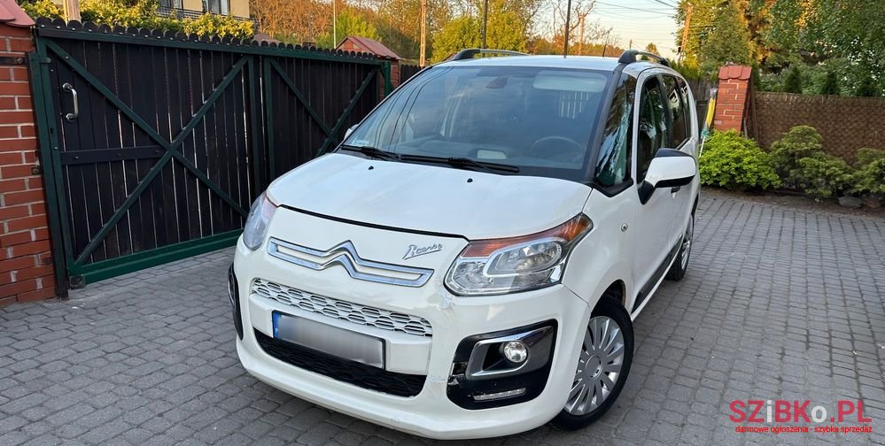 2014' Citroen C3 Picasso photo #6