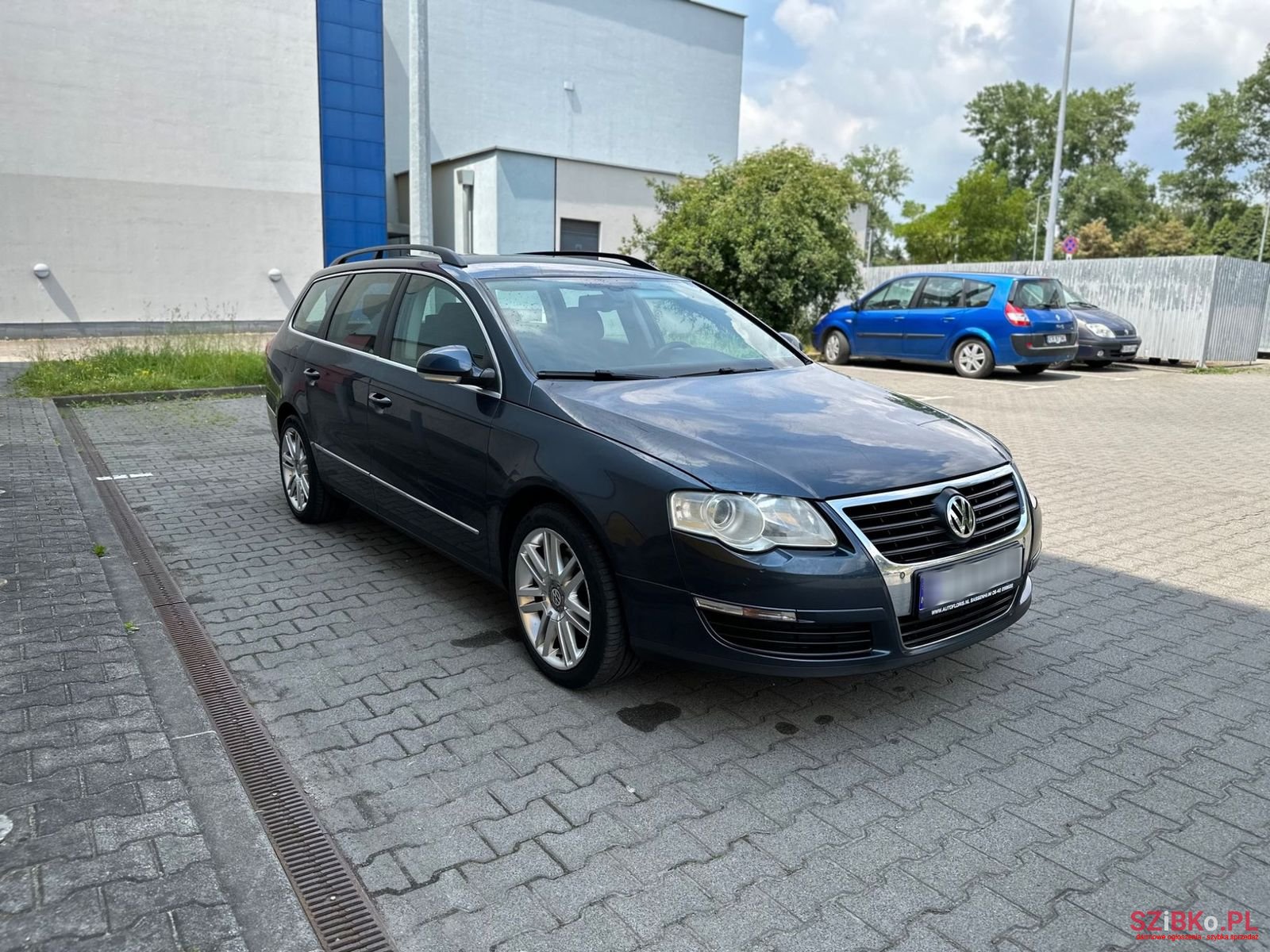 2007' Volkswagen Passat photo #4