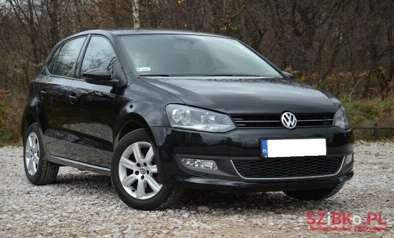 2013' Volkswagen Polo photo #1