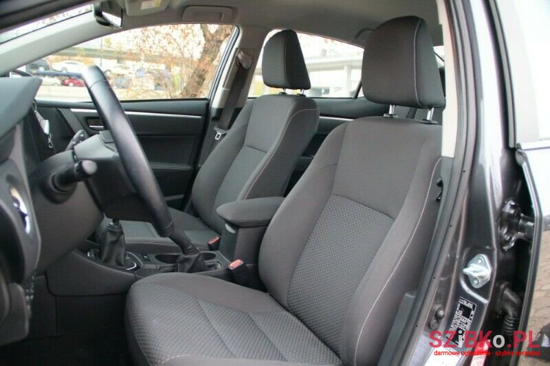 2018' Toyota Corolla photo #5