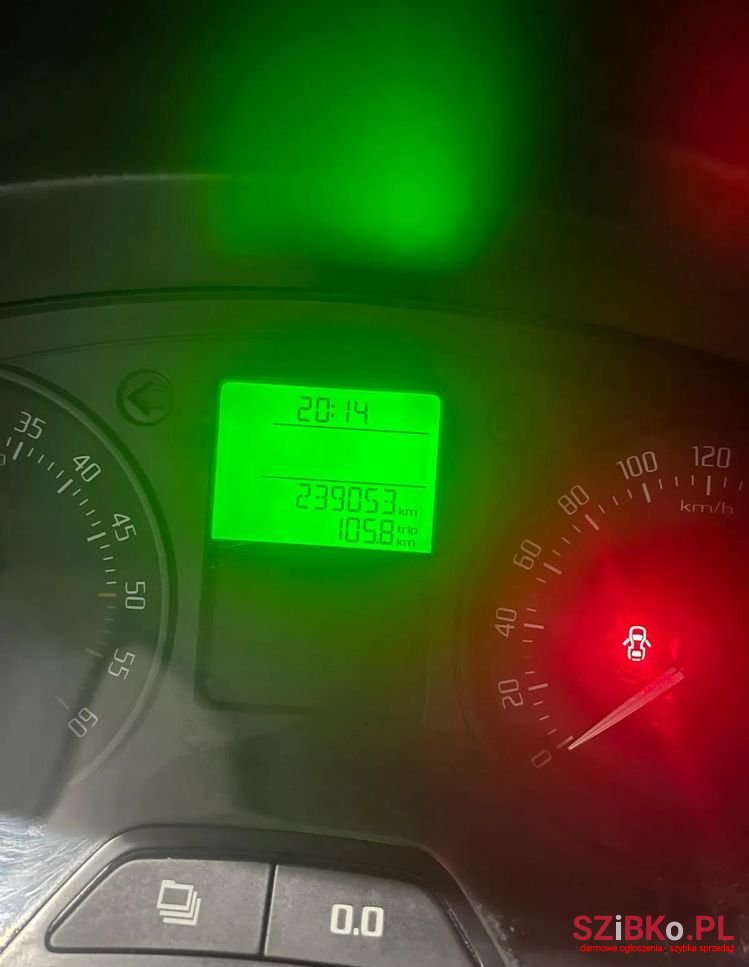 2011' Skoda Fabia 1.6 Tdi Dpf Classic photo #6