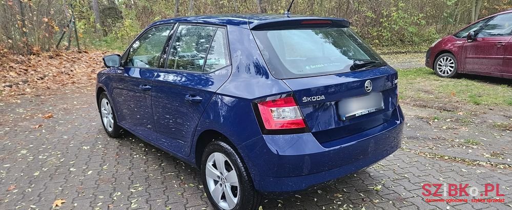 2017' Skoda Fabia 1.0 Joy photo #5