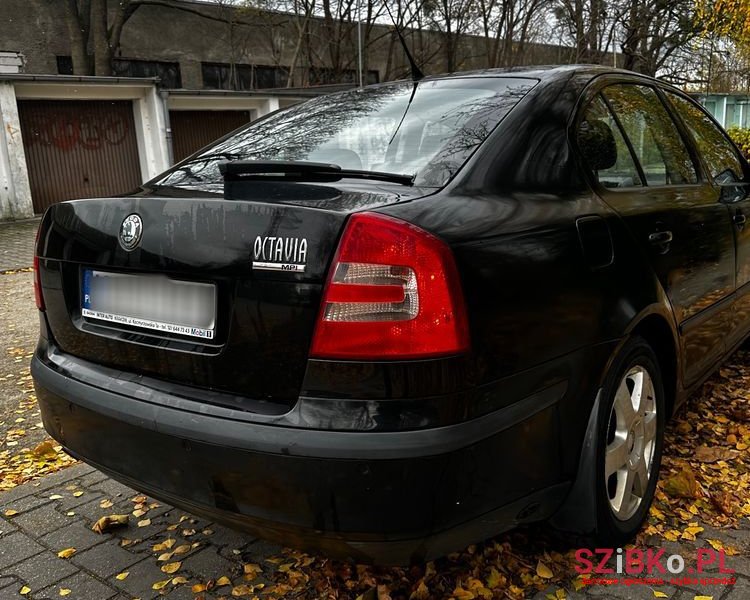 2007' Skoda Octavia 1.6 Classic photo #4