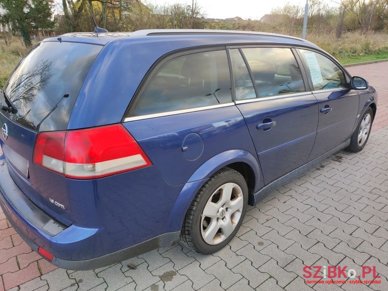 2005' Opel Vectra 1.9 Cdti Elegance photo #2