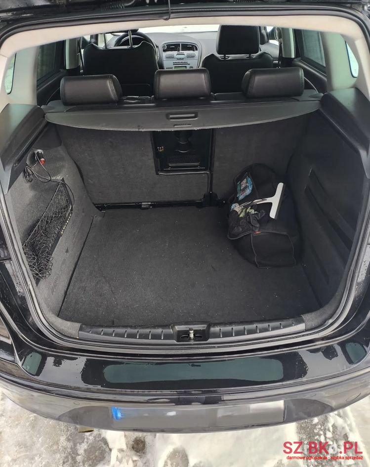 2007' SEAT Altea XL photo #4