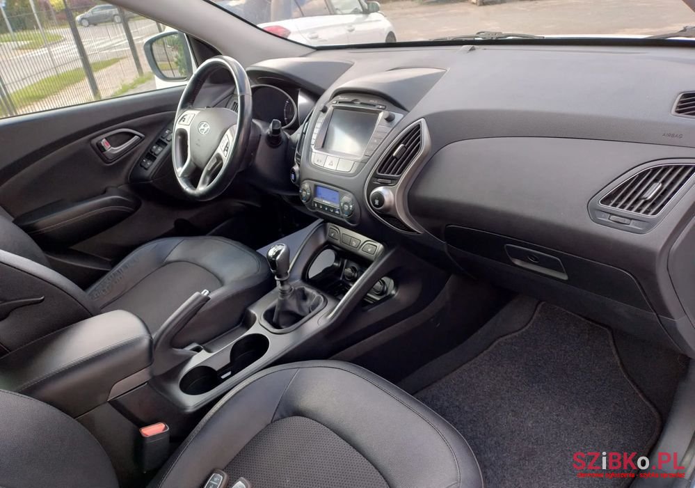 2015' Hyundai ix35 photo #2