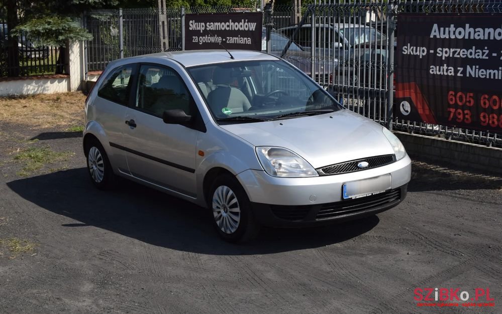 2002' Ford Fiesta 1.3 Style photo #2