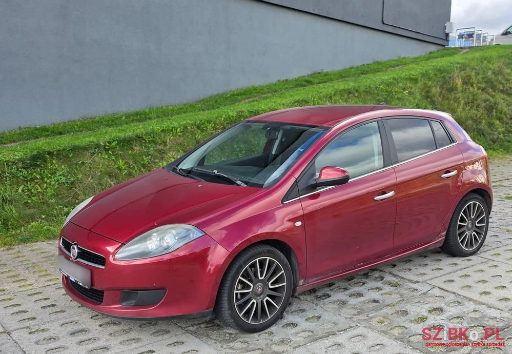 2012' Fiat Bravo photo #1