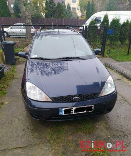 2002' Ford Focus photo #1