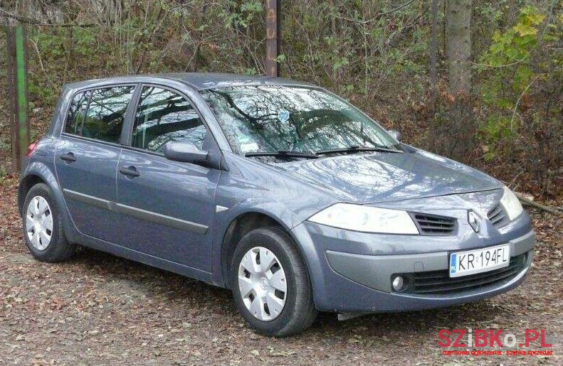 2007' Renault Megane photo #1