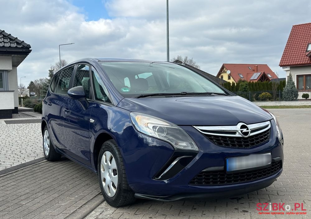 2016' Opel Zafira photo #4
