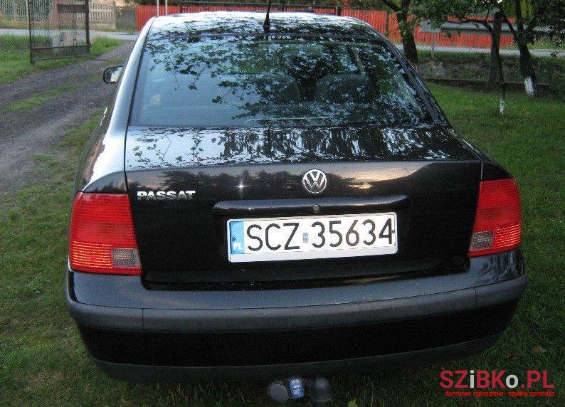 1998' Volkswagen Passat photo #2