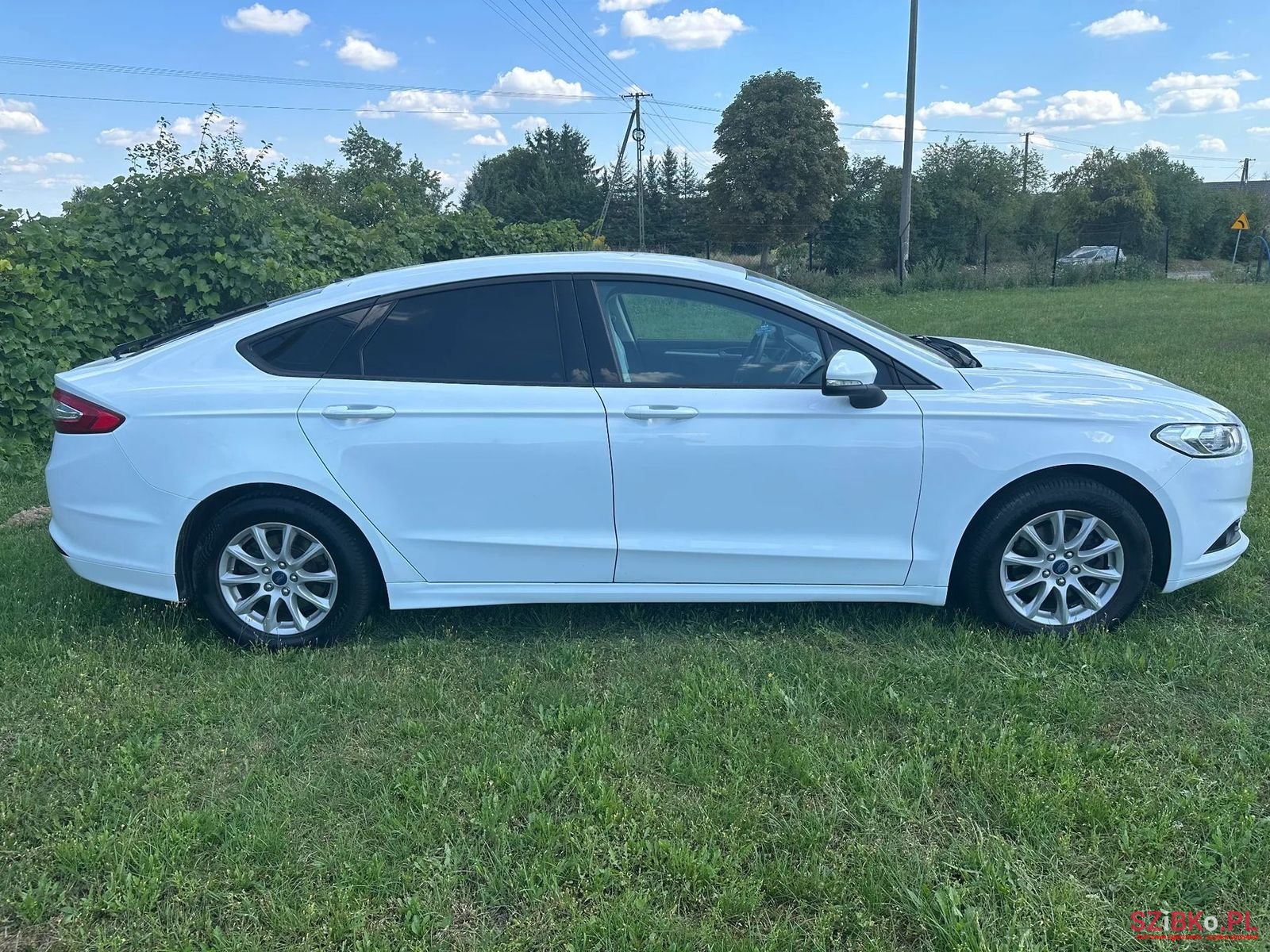 2017' Ford Mondeo photo #4