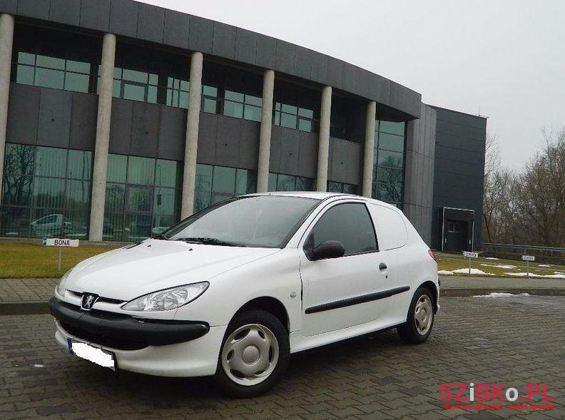 2004' Peugeot 206 photo #2