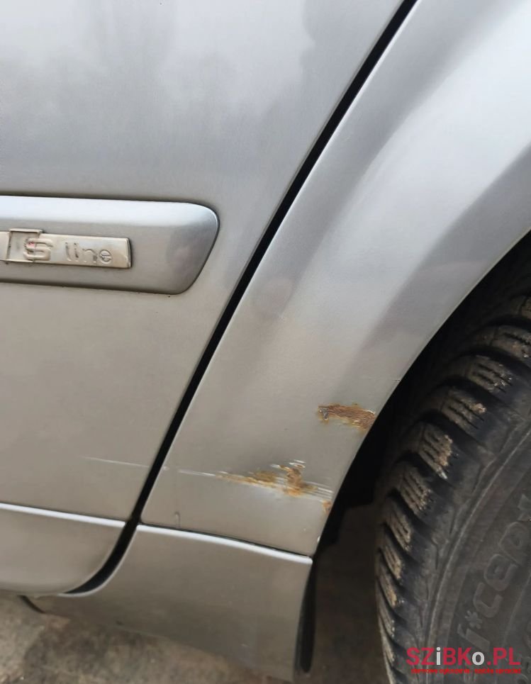 2003' Audi A4 Avant photo #5