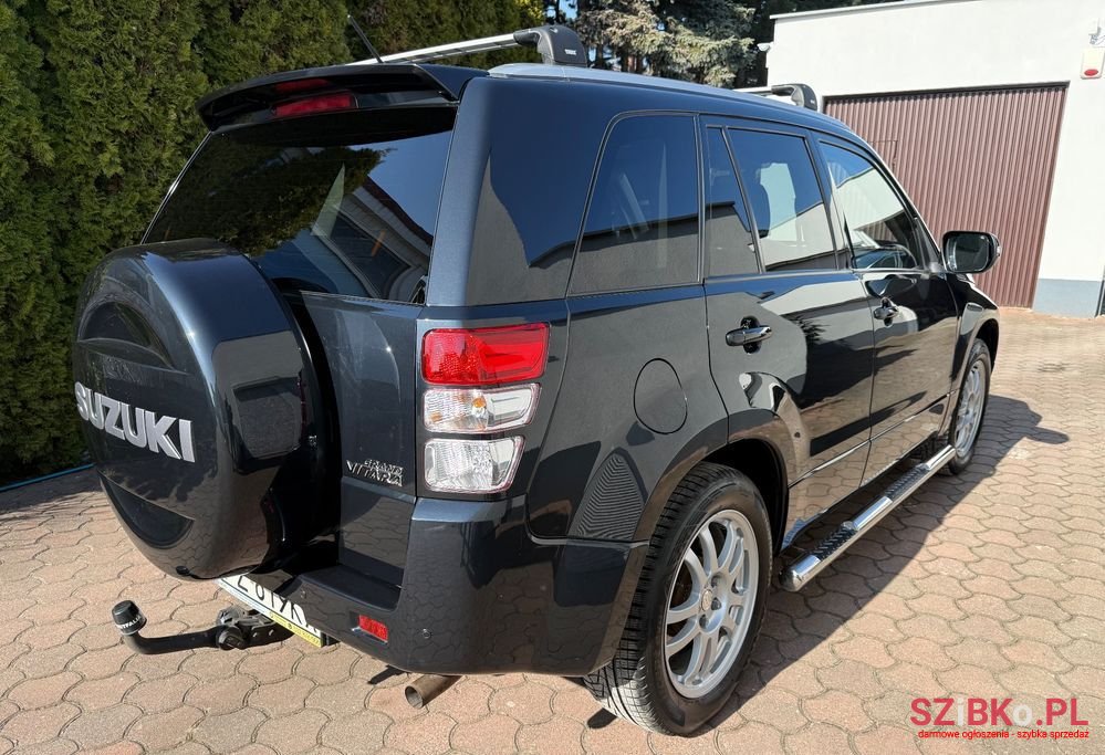 2012' Suzuki Grand Vitara photo #5