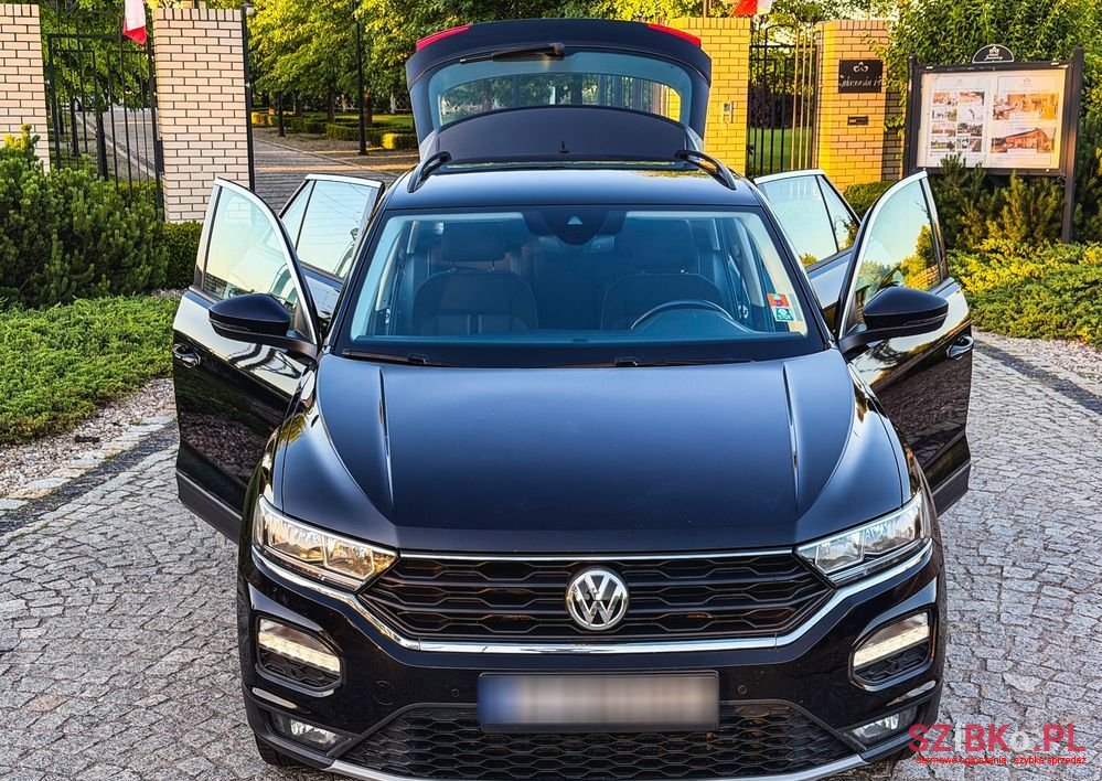 2018' Volkswagen T-Roc 1.5 Tsi Act Opf Sport photo #4