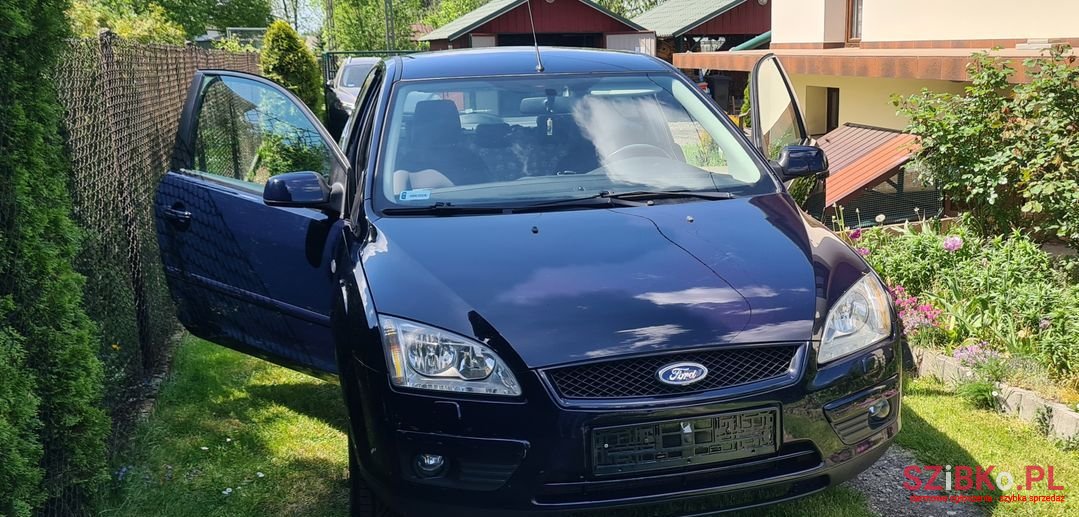 2007' Ford Focus photo #1