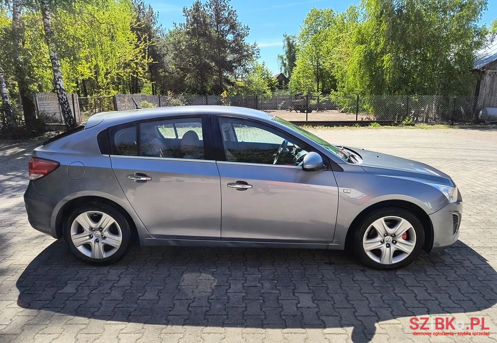 2012' Chevrolet Cruze 1.7 D Lt+ photo #2