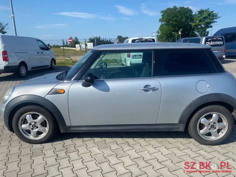2008' MINI One Standard photo #2