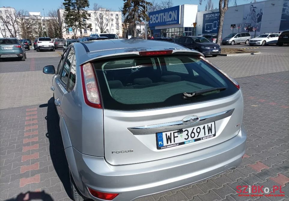 2008' Ford Focus photo #2