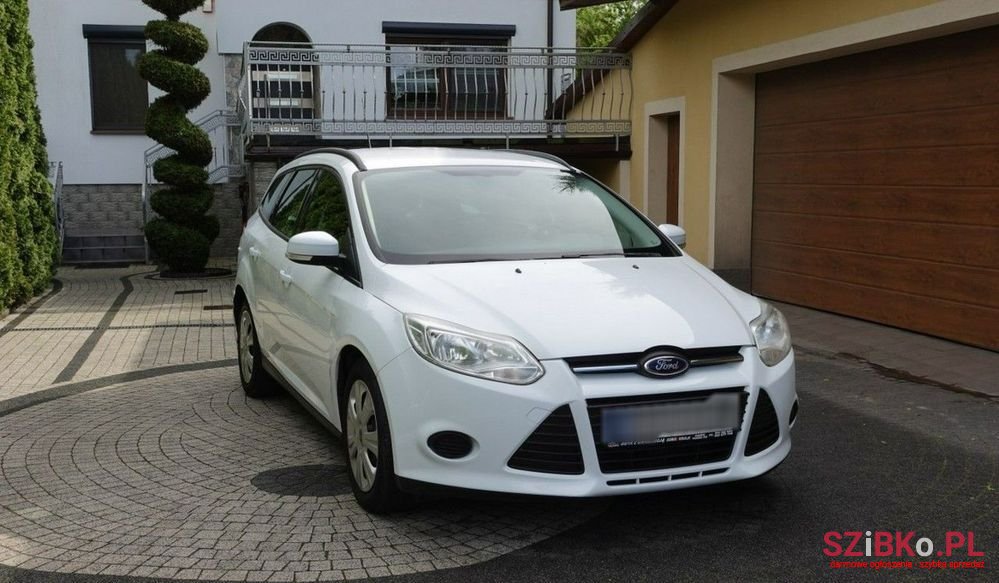 2012' Ford Focus Sw photo #1