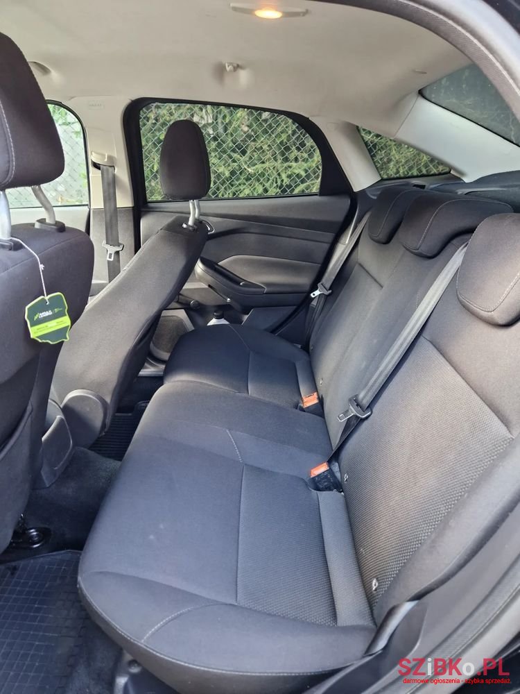 2017' Ford Focus 1.6 Trend photo #6