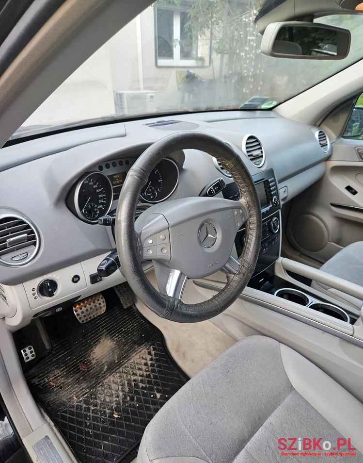 2007' Mercedes-Benz Ml 350 4-Matic photo #5