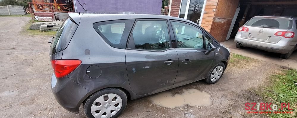 2011' Opel Meriva 1.4 Essentia photo #5