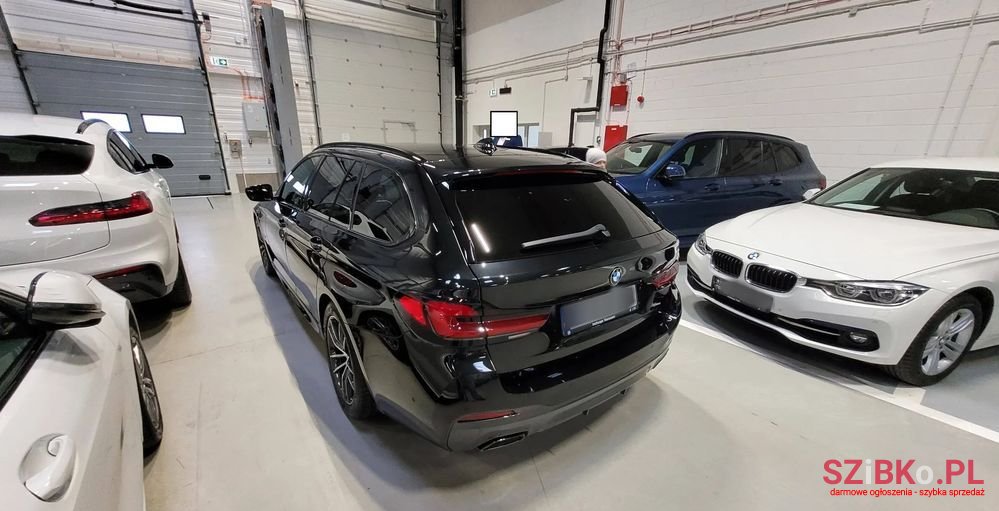 2020' BMW 5 Series photo #2