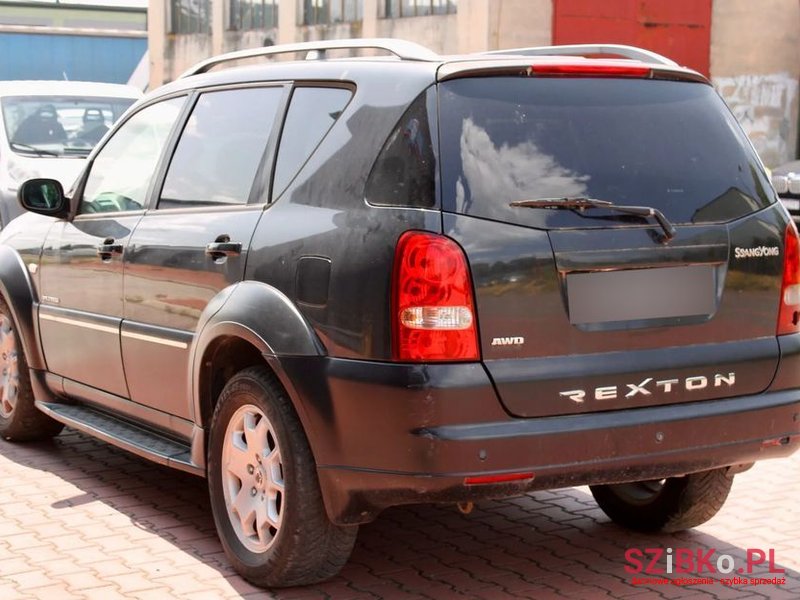 2009' SsangYong Rexton Rx 270 Xvt photo #3