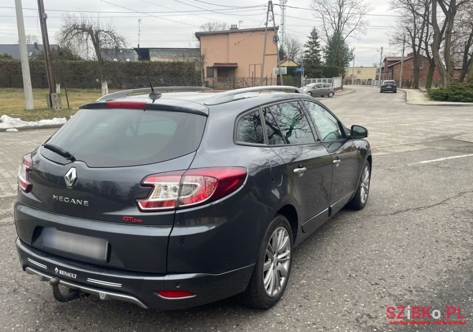 2012' Renault Megane photo #5